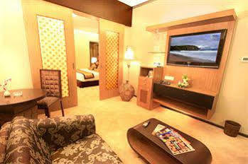 The Atria Bangalore Exterior foto
